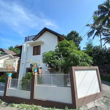 Eka Homes 3Bhdk Villa 特里凡得琅 外观 照片
