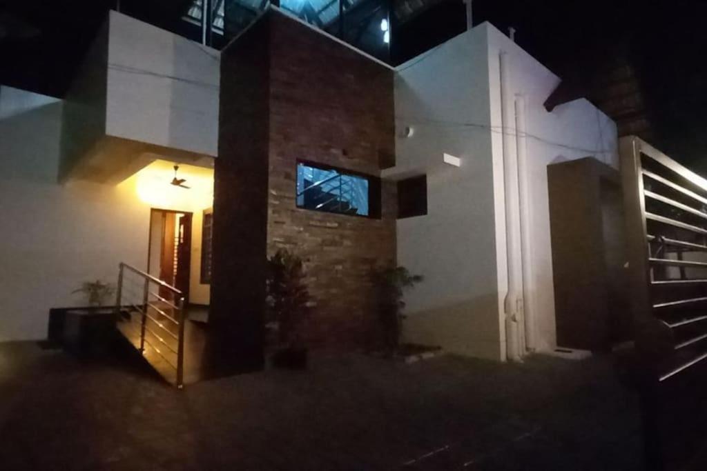 Eka Homes 3Bhdk Villa 特里凡得琅 外观 照片