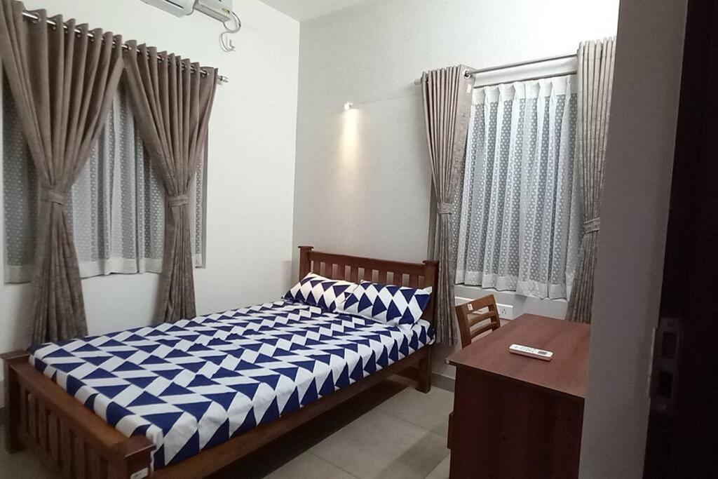 Eka Homes 3Bhdk Villa 特里凡得琅 外观 照片