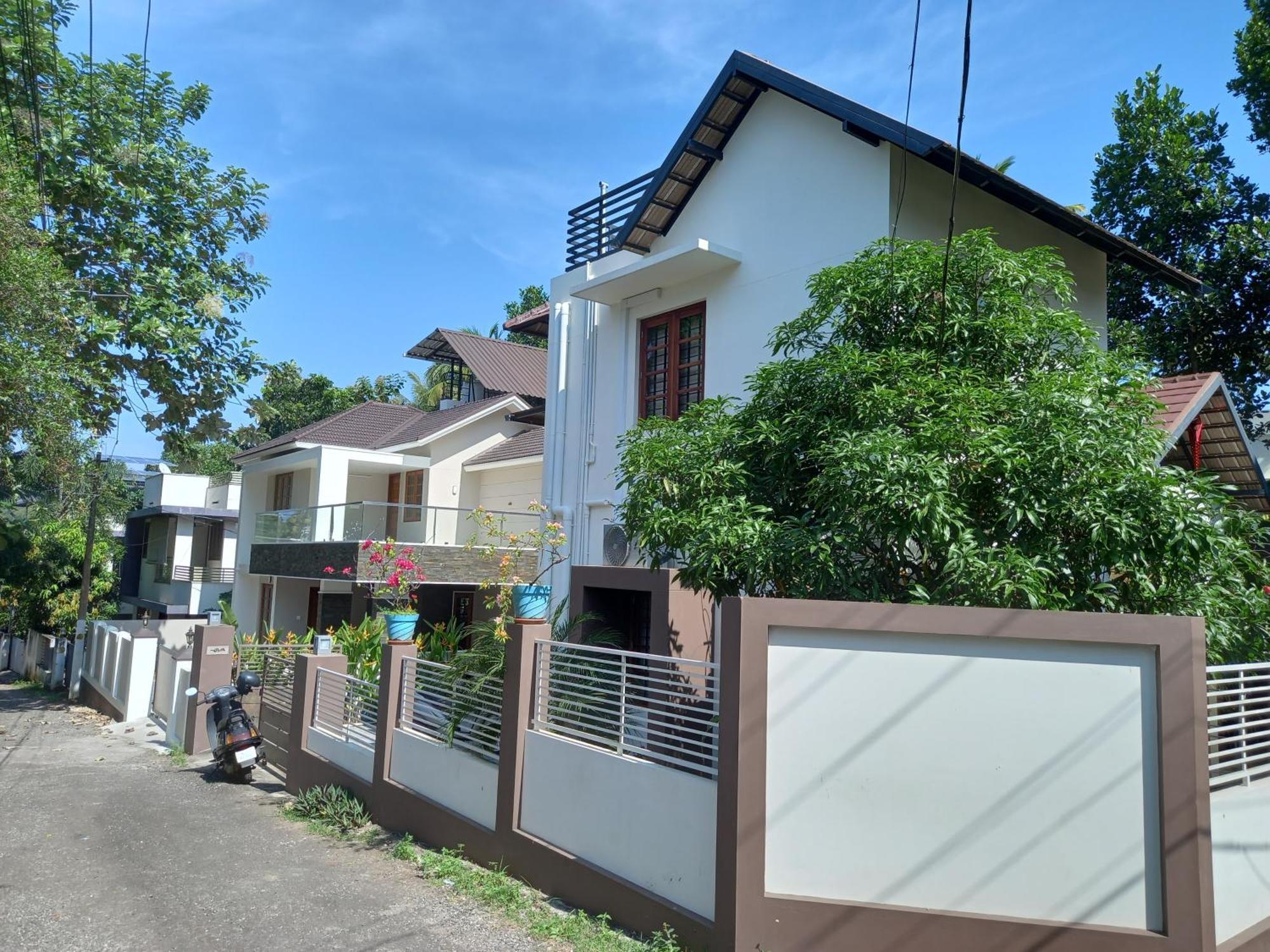 Eka Homes 3Bhdk Villa 特里凡得琅 外观 照片