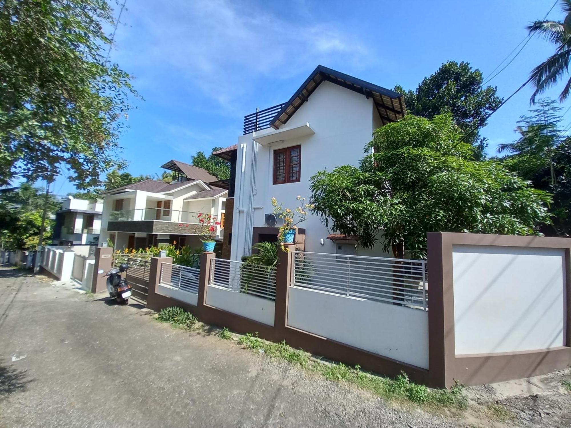 Eka Homes 3Bhdk Villa 特里凡得琅 外观 照片